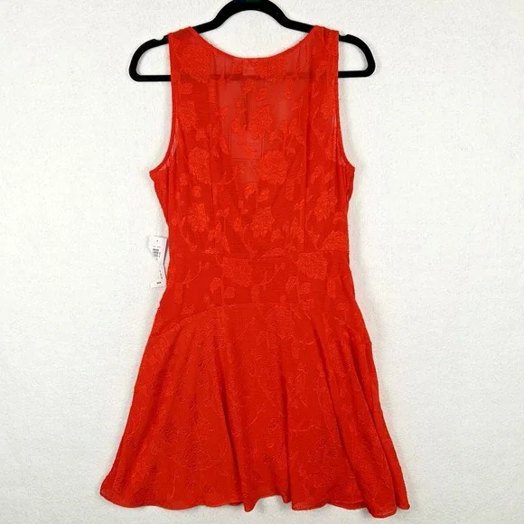 Premier Amour Women Floral Fit Flare Faux Wrap Red Dress Size 10 Bow V Neck Love - Picture 3 of 11